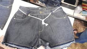Bermuda jeans com cinto