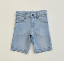 Bermuda Jeans Infantil Menino Johnny Fox Claro Com Bolsos E Fechamento Clássico Bermuda Jeans Infantil Menino Johnny Fox Claro Com Bolsos E Fechamento Clássico