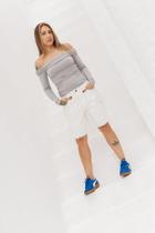Bermuda Jeans Off White Elegante e Estilosa para Todas as Ocasiões Bermuda Jeans Off White Elegante e Estilosa para Todas as Ocasiões