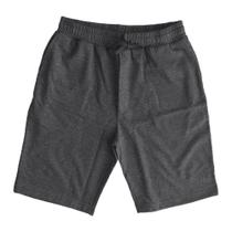 Bermuda masculina em tecido moletinho liso, cor grafite, marca basic +, tamanho g