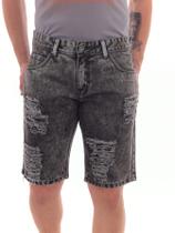 Bermuda Masculina Jeans Preto Estonado Escuro com Rasgo