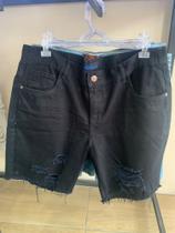 Bermuda masculina TAM 48 na cor preta Bermuda masculina TAM 48 na cor preta