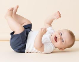 Bermuda para bebê meninos Em Moletinho G (8 a 10 meses)