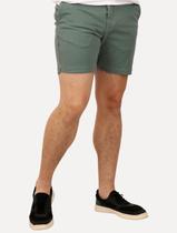 Bermuda Sergio K Masculina Chino Sarja Elastano Fivela Verde Médio