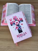 Bíblia ARC Cruz Tulipa Rosa Com Abas Adesivas Já Coladas - Com harpa e corinhos Bíblia ARC Cruz Tulipa Rosa Com Abas Adesivas Já Coladas - Com harpa e corinhos