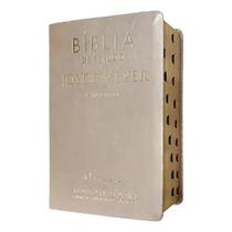 Bíblia de estudo joyce meyer letra grande nvi capa luxo dourada índice Bíblia de estudo joyce meyer letra grande nvi capa luxo dourada índice