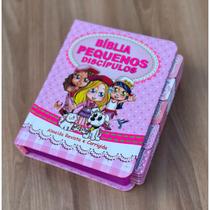 Bíblia infantil pequenos discípulos Rosa com abas adesivas já coladas - com harpa e corinhos