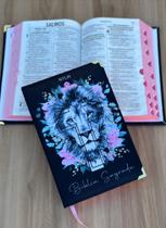 Bíblia NTLH Leão preto floral Cp dura - SBB Linguagem simples