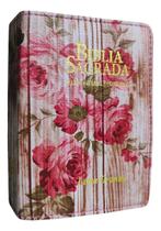 Bíblia sagrada com letra grande arc com harpa cristã e corinhos tamanho médio capa rosa floral com índice