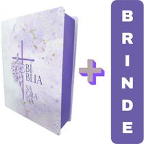 Bíblia Sagrada Feminina Com Harpa Avivada Letras e Tamanho Jumbo Texto e Mapas Coloridos Capa Azaleia