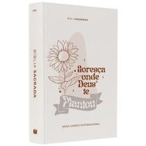 Bíblia Sagrada Floresça NVI Letra Gigante Capa Dura Bíblia Sagrada Floresça NVI Letra Gigante Capa Dura