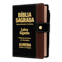 Bíblia Sagrada Letra Gigante - Preto C/ Marrom - Botão e Caneta Revista e Corrigida - Com Harpa Bíblia Sagrada Letra Gigante - Preto C/ Marrom - Botão e Caneta Revista e Corrigida - Com Harpa