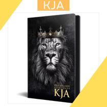 Biblia sagrada versão king james atualizada leão rei dos reis capa dura ebenezer