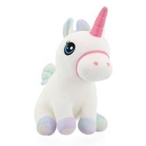 Bicho De Pelúcia Unicórnio Macio E Antialérgico Sentado C/ Asas - 33cm - Bee Toys Bicho De Pelúcia Unicórnio Macio E Antialérgico Sentado C/ Asas - 33cm - Bee Toys
