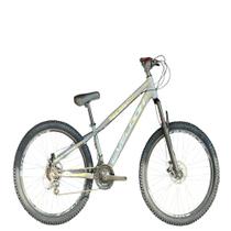 Bicicleta Aro 26 Velooh Attack Freeride Cinza 21v Aero Câmbios Importados Bicicleta Aro 26 Velooh Attack Freeride Cinza 21v Aero Câmbios Importados