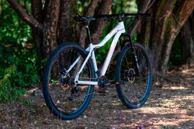 Bicicleta aro 29 athor orion kit ((shimano)) 21v branca/rosa