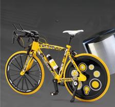 Bicicleta Miniatura Colecionável de Metal Modelos Mountain Bike Triathlon Bicicleta Miniatura Colecionável de Metal Modelos Mountain Bike Triathlon