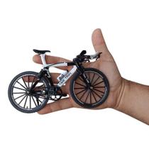 Bicicleta Miniatura Mountain Bike Speed Em Metal Ciclismo