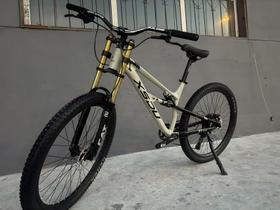 Bicicleta Mtb Downhill Freios Disco Transmissão Shimano 27.5 17