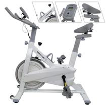 Bicicleta Spinning Ergométrica EvoMaster Mecânica Roda de Inércia Suporta até 130kg Potência e Desempenho Mile Fitness