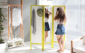 Biombo Com Espelho Decorativo Em Mdf E Madeira 3 Asas Branco E Amarelo - Ammy (138X165 Cm)