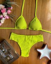 Biquíni canelado cortininha fio duplo atrás.