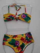 Biquíni estampado flores cor amarelo