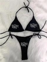 Biquíni Feminino Gótico Punk Y2K com Strass - Estilo Grunge Anos 2000 Biquíni Feminino Gótico Punk Y2K com Strass - Estilo Grunge Anos 2000