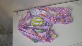 Biquíni infantil tamanho 6 anos.