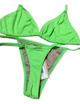 Biquíni Lolla Brasil Fio Dental Verde Cítrico Biquíni Lolla Brasil Fio Dental Verde Cítrico