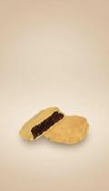 Biscoito Chocolate Branco Recheio Avelã 84g