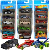 Blister 5 Carros Hot Wheels Temas e Modelos Sortidos Mattel