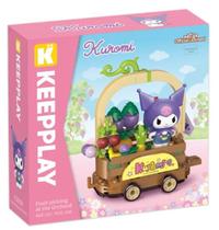 Bloco de Montar Keepplay Colhendo Frutas no Pomar Kuromi Hello Kitty e Amigos