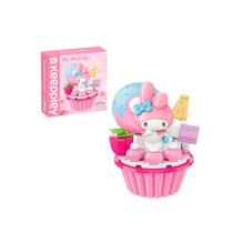 Bloco Montar My Melody Cupcake Morango Hello Kitty Amigos 102 peças