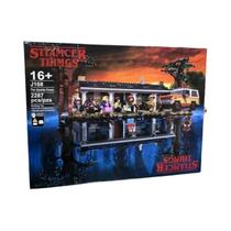 Blocos de Construção Stranger Things - 2499 Peças - Kit Compatível