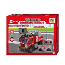 Blocos de Montar Caminhão de Bombeiro Resgate Controle Remoto DM Blocks RC Trucks DM Toys DMT7223 Blocos de Montar Caminhão de Bombeiro Resgate Controle Remoto DM Blocks RC Trucks DM Toys DMT7223