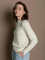 blusa abenção em fio pluma com toque aveludado bege claro blusa abenção em fio pluma com toque aveludado bege claro