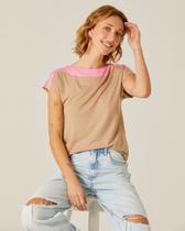 Blusa Básica Feminina Decote Canoa Em Viscose Stretch