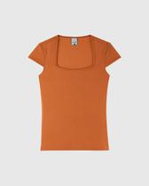 Blusa Básica Feminina Decote Quadrado Malha Canelada