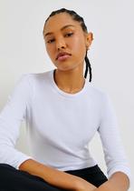 Blusa Básica Feminina Manga Longa Em Algodão Blusa Básica Feminina Manga Longa Em Algodão