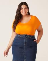 Blusa Básica Feminina Plus Size Decote Redondo Em Viscose Stretch
