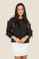 Blusa bata com laços nas mangas