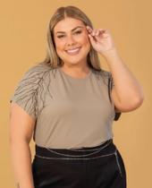 Blusa bege Plus size tamanho EM