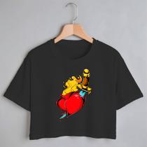 Blusa Blusinha Camiseta Cropped TShirt Feminina Algodão Tecido Premium Estampa Digital Coração e Adaga