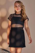 Blusa Boxy Sobreposição em Teia Glamour e Top em Poliamida Blusa Boxy Sobreposição em Teia Glamour e Top em Poliamida