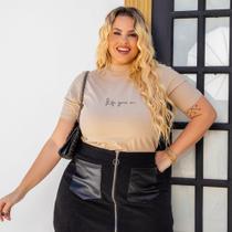 Blusa Camiseta Gola Alta Bata Feminina Plus Size Manga Curta De Algodão Estampada Tamanho Extra