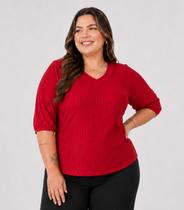 Blusa Canelada Plus Infinita Cor Vermelho Blusa Canelada Plus Infinita Cor Vermelho