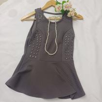 Blusa Cinza tipo bata