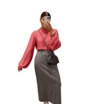 Blusa colmeia manga solta