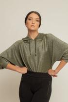Blusa com capuz de lurex Boutic. Gi Blusa com capuz de lurex Boutic. Gi